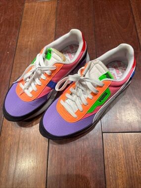Puma Neon Color Block Future Rider Women Size 8.5 Worn Once